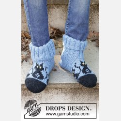 Drops - Bewitched Cat Socks